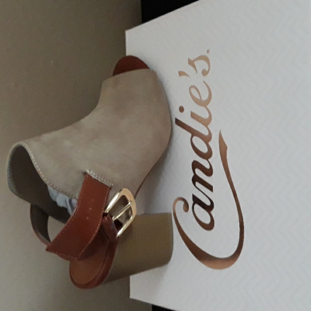 Candies sandals